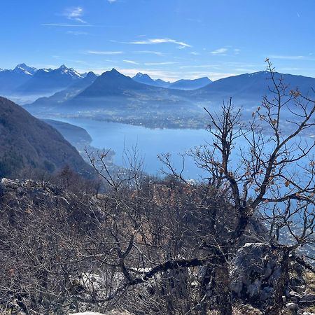 Entre Lac D'Annecy Et Montagnes, Golf Et Parapente A Pieds Talloires Exteriér fotografie